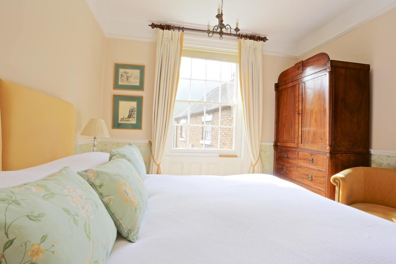 The Library House B&B Ironbridge Extérieur photo